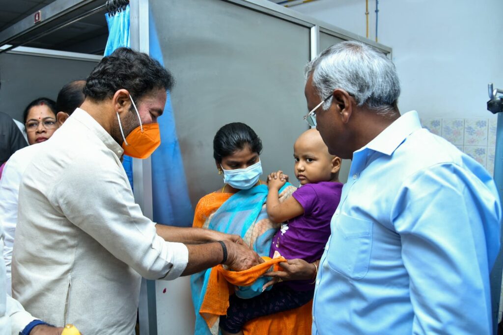 G Kishan Reddy Distributes Fruits to public on ocastion of atal bihari watchpai birth anniversary